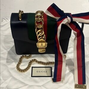 ✨ Gucci Leather Chain Bag | Authentic | Like New Condition